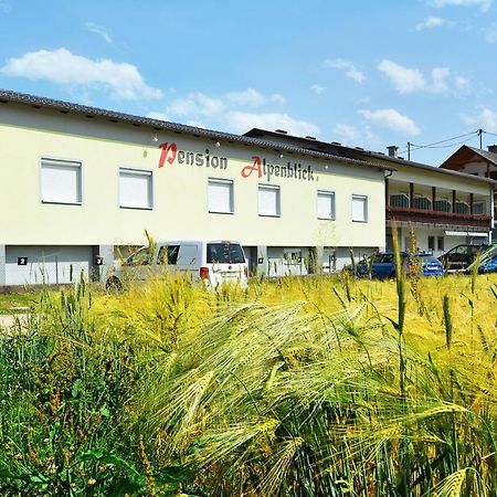 Alpenblick - Modernes Und Grosszuegiges Apartment วิลลาค ภายนอก รูปภาพ